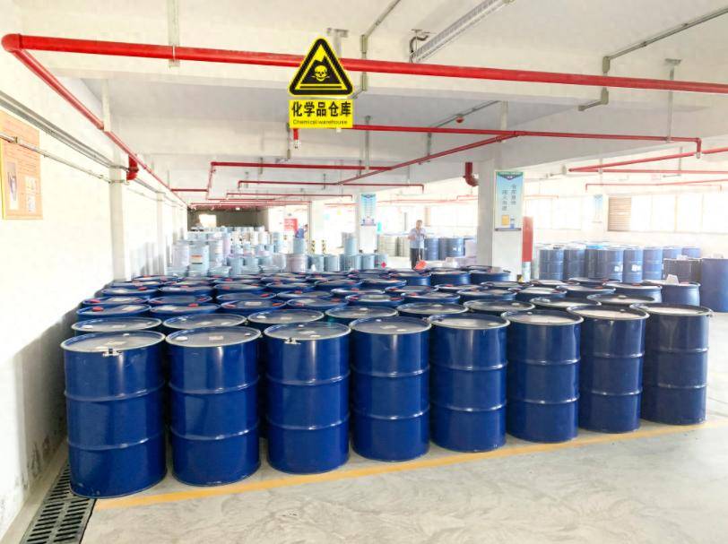 筑牢危化品仓库安全防线激光探测器科技守护防患入侵于未然！